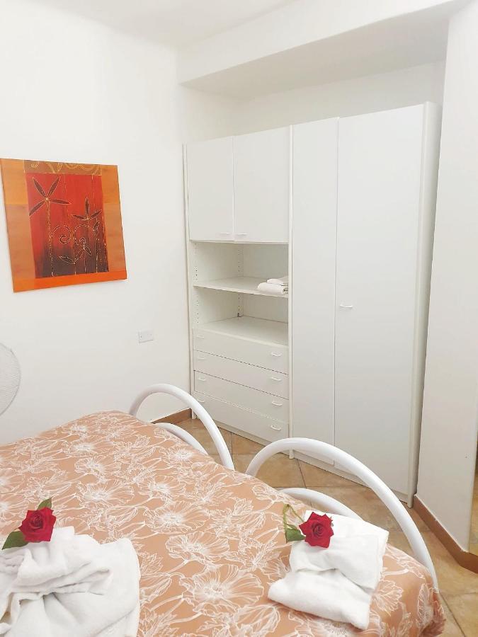 Ubetty Village Center Two-Bedrooms Apartment 5Terreparco Riomaggiore Buitenkant foto